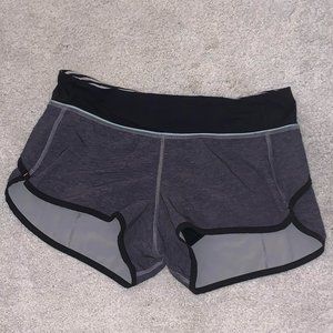Lululemon Hotty Hot Short Shorts